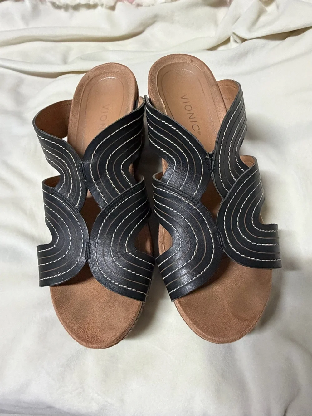 Vionic Malorie Wedge Slide Raffia Sandal - Black and Brown Comfort Travel 9.5M
